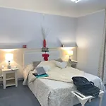 Castel Louis Hotel
