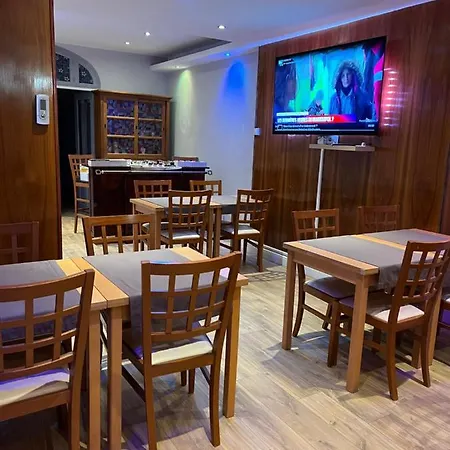 Castel Louis 2* فيشي