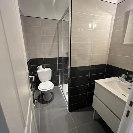 Hotell Castel Louis 2*