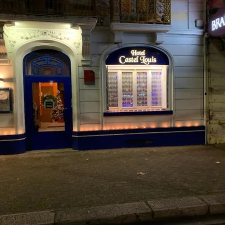 Castel Louis Hotell 2*