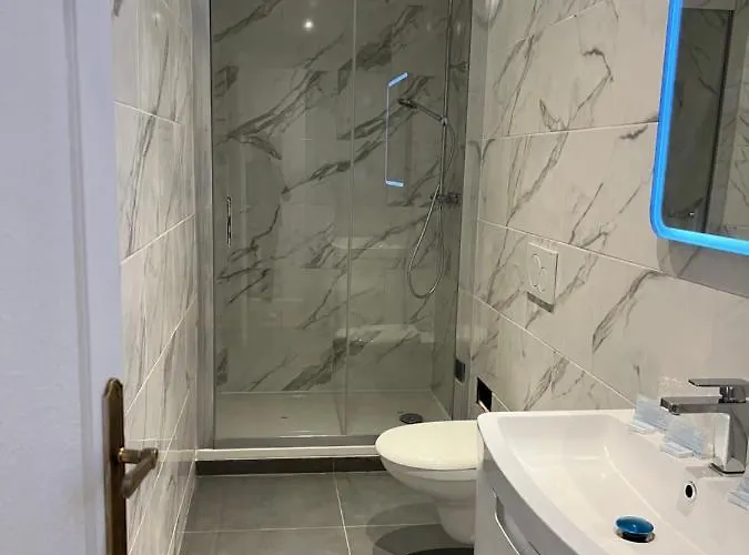 ホテル Castel Louis